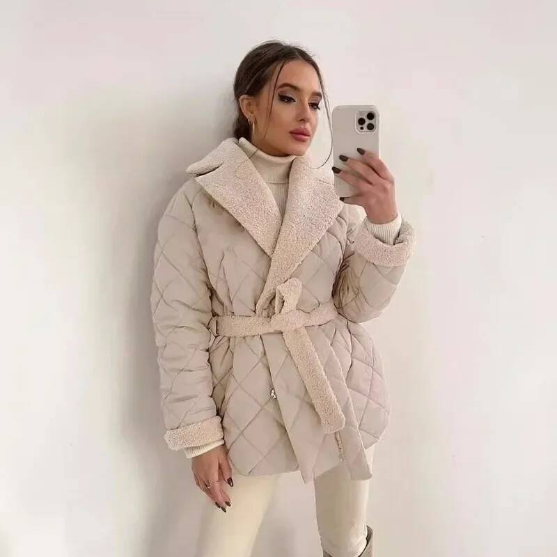 Elegant Quilted With Faux Fur  - đánh giá và giá Street Fashion Fall 2025