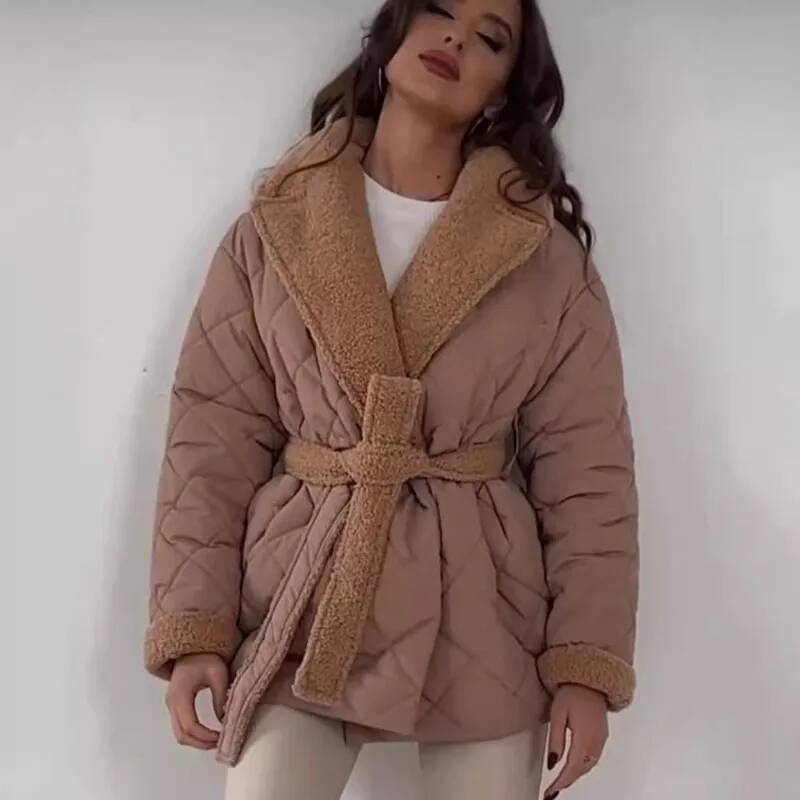 Elegant Quilted With Faux Fur  - đánh giá và giá Street Fashion Fall 2025