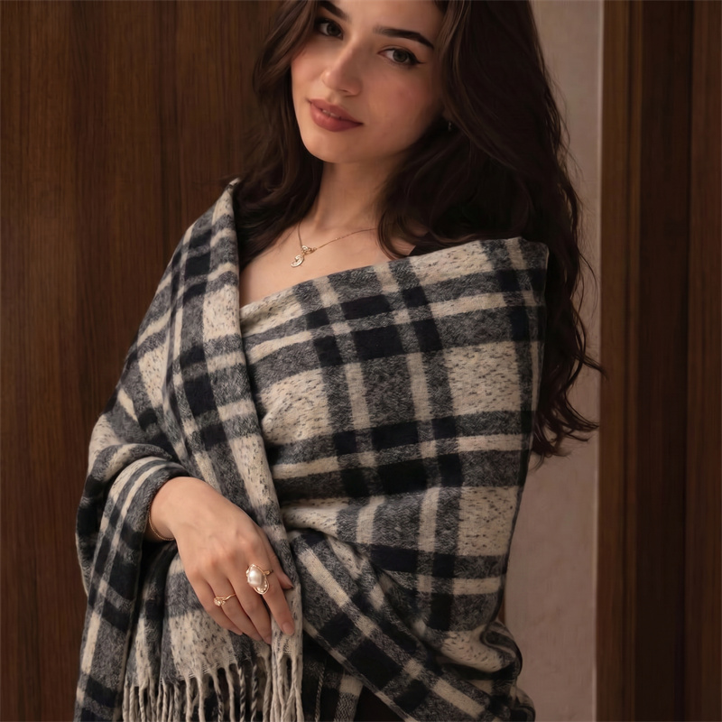 Heavy 750g Scarf Check Poncho  - đánh giá và giá Street Fashion Hijab